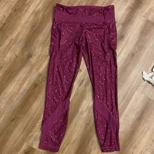 Lululemon cropped leggings size 6 NWOT